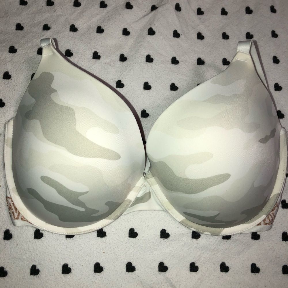 VICTORIAS SECRET PINK BRA